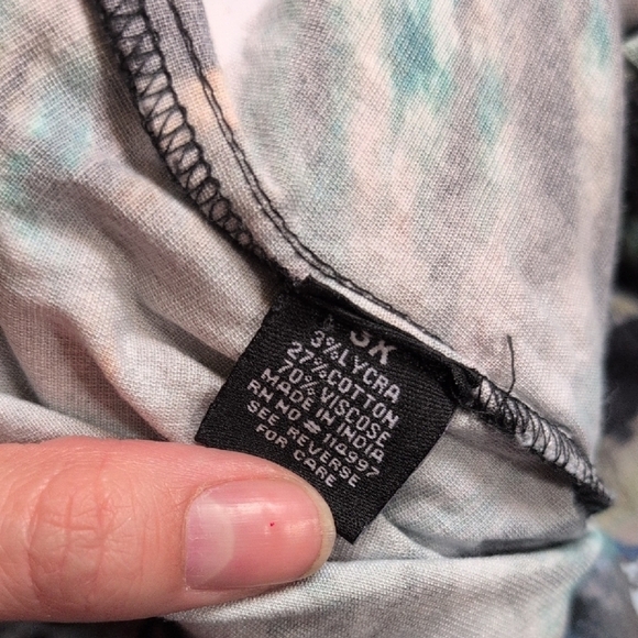 Camouflage Patterned Pants - Picture 9 of 9